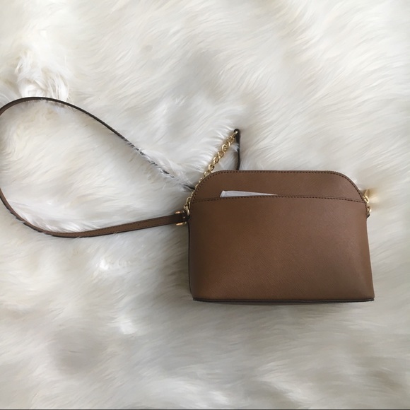 New! Michael Kors Crossbody - Picture 7 of 10